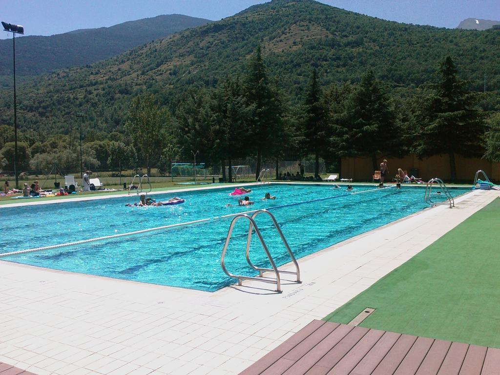 Apartmentsuitespain Baqueira Jardin エステリ・ダネウ 部屋 写真