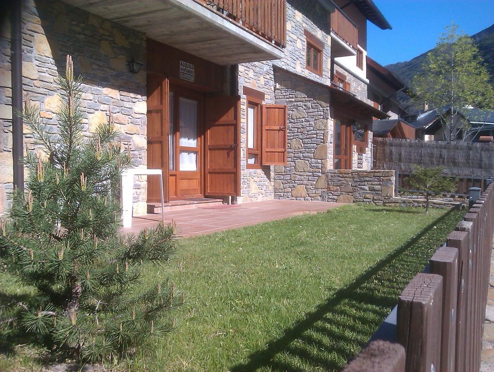 Apartmentsuitespain Baqueira Jardin エステリ・ダネウ エクステリア 写真