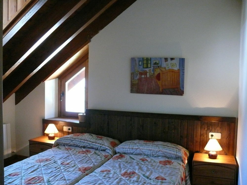 Apartmentsuitespain Baqueira Jardin エステリ・ダネウ エクステリア 写真